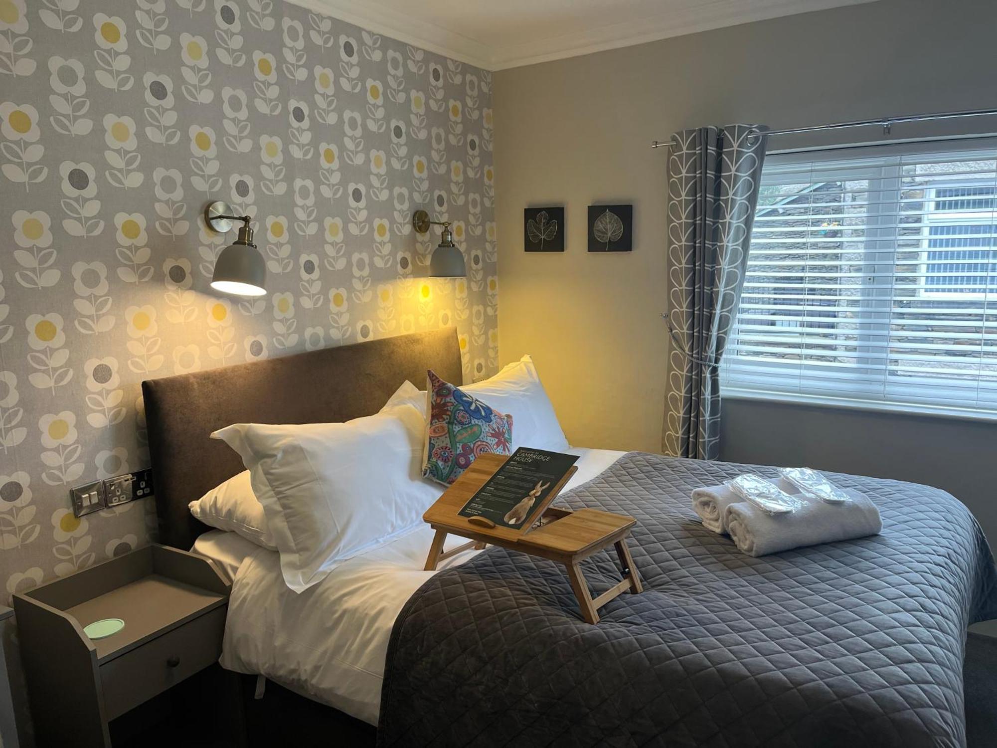 Cambridge House Room Only Accommodation For Adults Windermere Exteriör bild