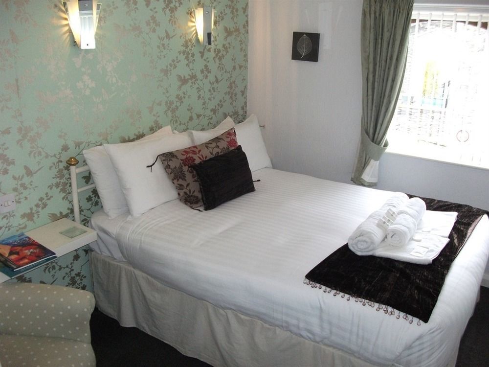 Cambridge House (Adults Only) Hotell Windermere Exteriör bild